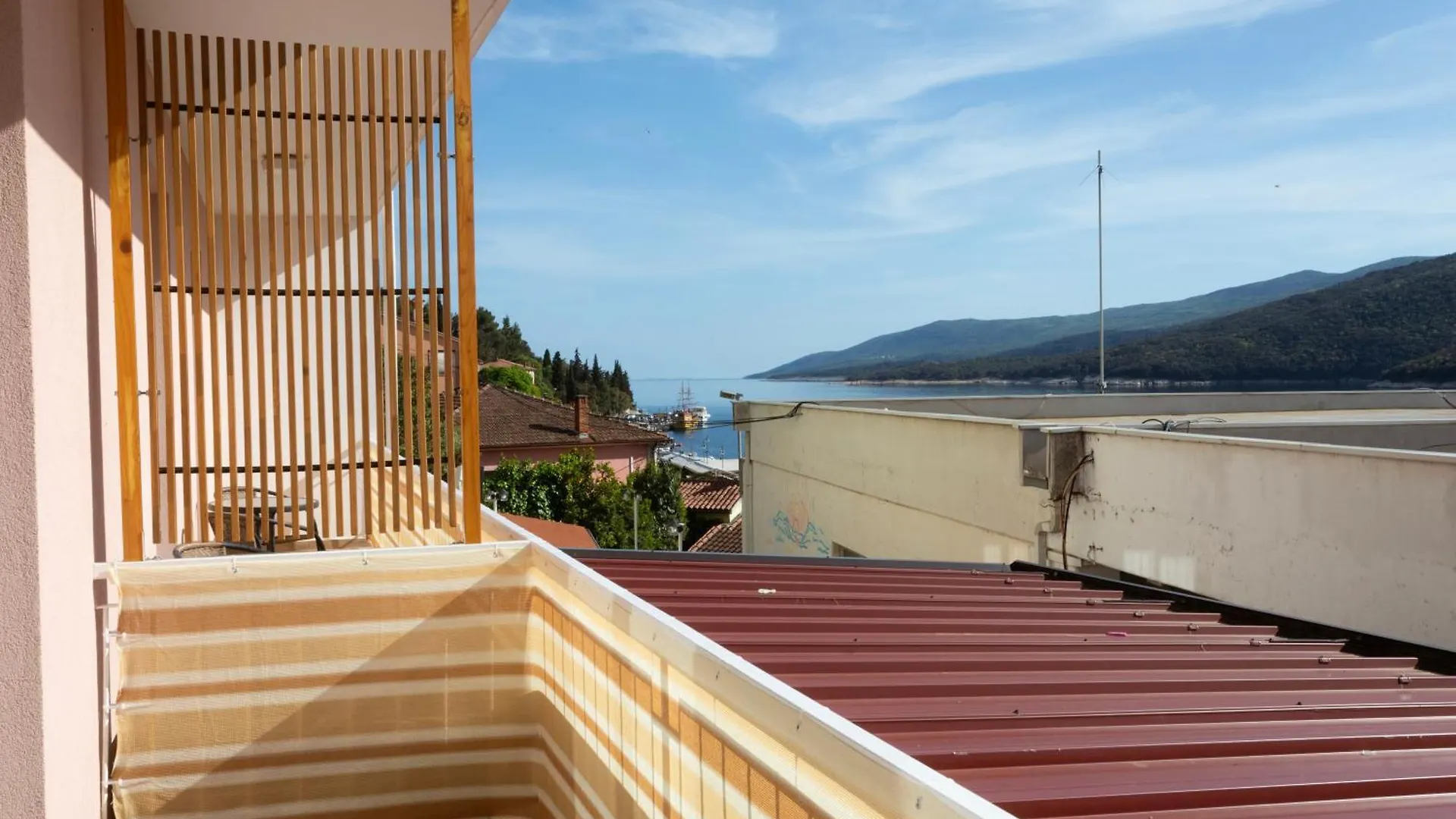 Apartments Galeb Rabac