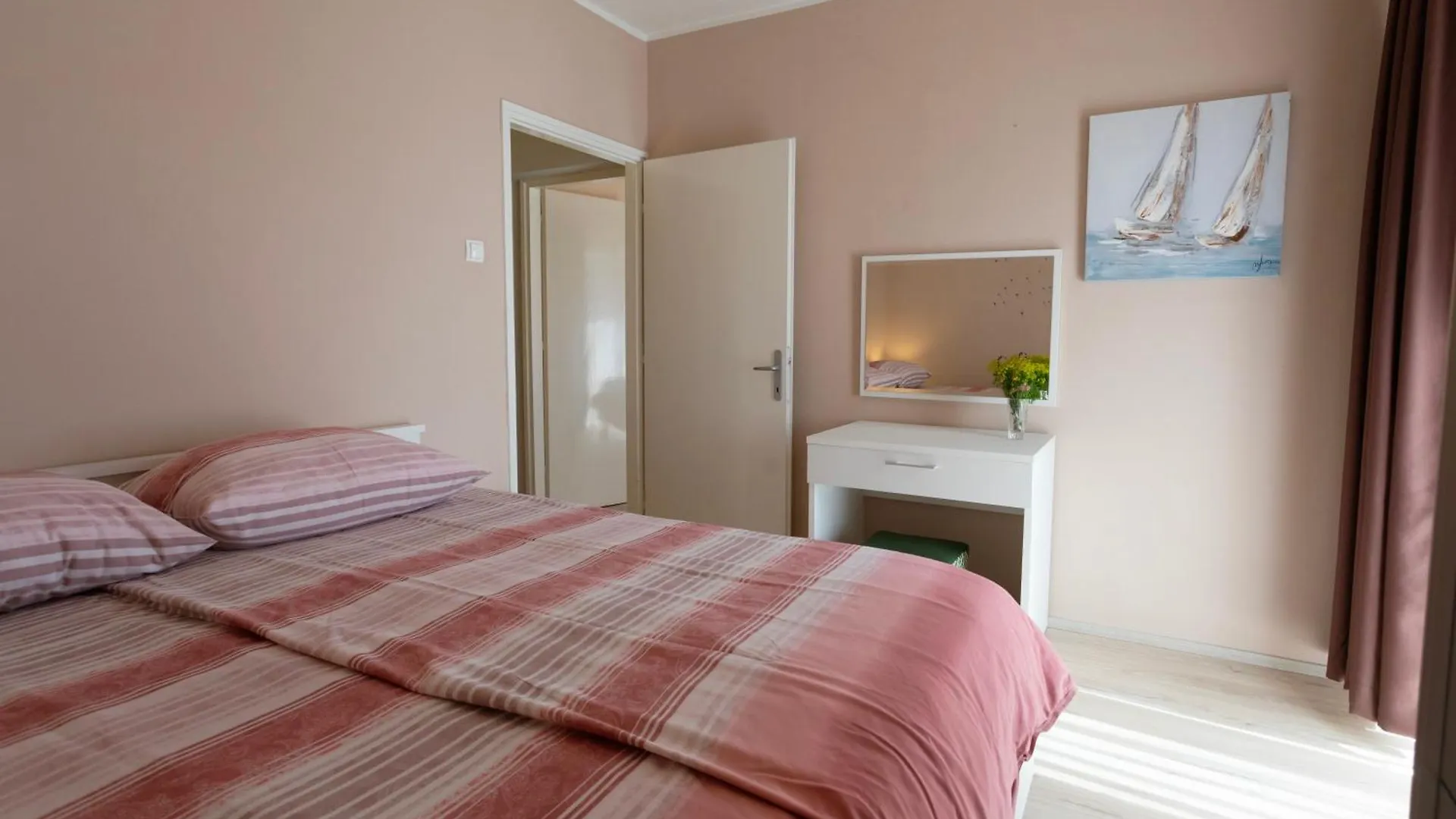 Apartments Galeb Rabac